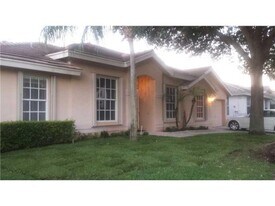 3529 Dunes Vista Dr in Pompano Beach, FL - Building Photo
