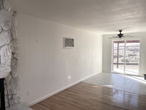 100 Opalite Ct in Reno, NV - Building Photo - Building Photo