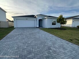 1825 Diablo Cir SW in Melbourne, FL - Building Photo