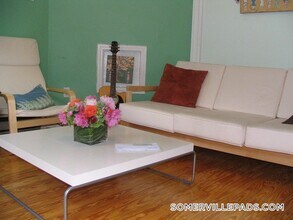 40 Calvin St, Unit 2 in Somerville, MA - Building Photo - Building Photo