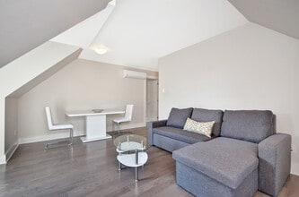 160 Waverley St in Ottawa, ON - Building Photo - Building Photo