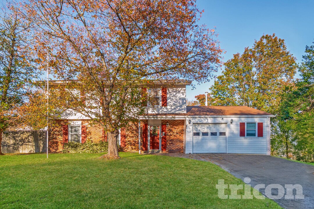 41 Pagnell Cir in Waldorf, MD - Foto de edificio