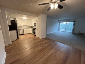 Monroeville Apartments at LaVale in Monroeville, PA - Building Photo - Building Photo