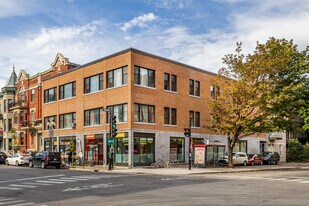 101-113 Avenue Mont-Royal O. in Montréal, QC - Building Photo