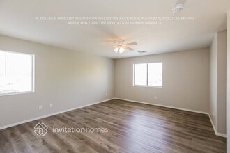 7926 W Globe Ave in Phoenix, AZ - Building Photo - Building Photo