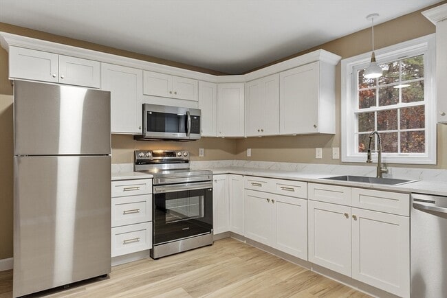 property at 72 Patterson Rd