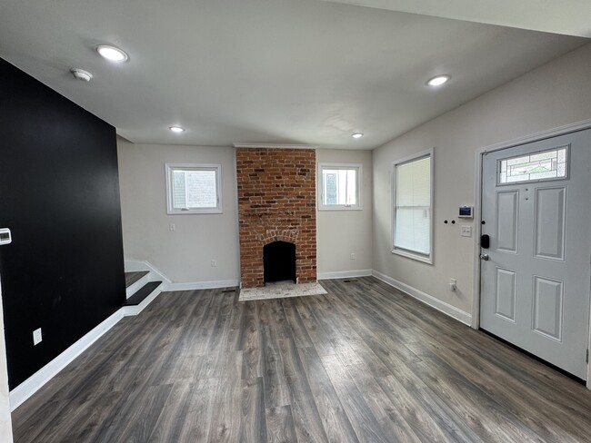 property at 1210 E Whittier St