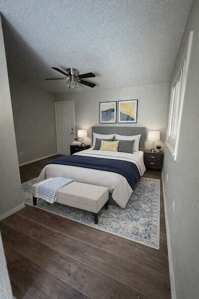 9823 Walnut St, Unit L205 in Dallas, TX - Building Photo