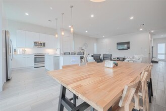 5703 Pampero Ln in Houston, TX - Building Photo - Building Photo