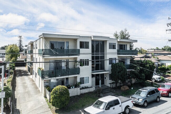 Cypress Manor in San Leandro, CA - Building Photo - Building Photo