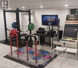 312 Strathmore Blvd in Toronto, ON - Building Photo - Building Photo