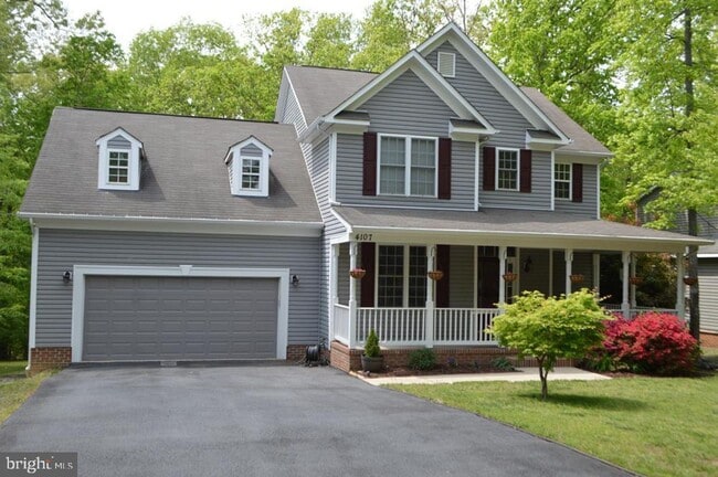 property at 4107 Lakeview Pkwy