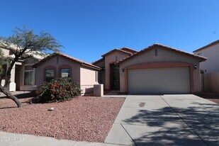 6631 S 45th Glen in Phoenix, AZ - Building Photo