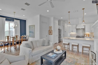 2061 Woodberry Ave in Shreveport, LA - Building Photo - Building Photo