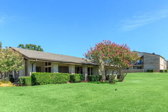 Glen Rose Park in Hurst, TX - Building Photo - Building Photo