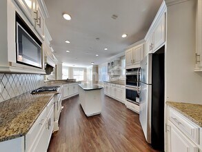 4819 Boulder Stone Way in Auburn, GA - Building Photo - Building Photo