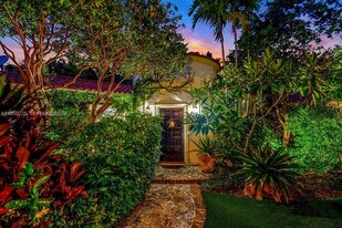 3701 Chase Ave in Miami Beach, FL - Building Photo