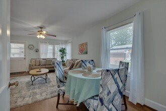 1001 Watts St in Durham, NC - Building Photo - Building Photo