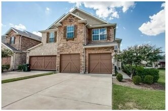 5899 Clearwater Dr in The Colony, TX - Building Photo - Building Photo