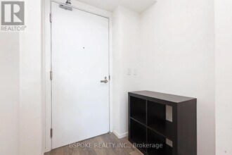 159-3159 Dundas St E in Toronto, ON - Building Photo - Building Photo