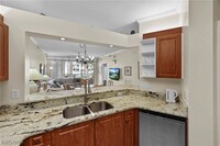 7622 Pebble Creek Cir in Naples, FL - Foto de edificio - Building Photo