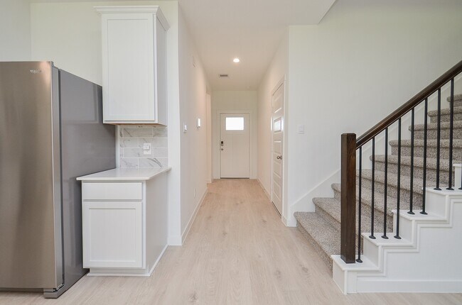 4218 Berwick Park Ln