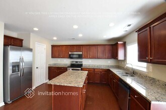 2740 Markham Woods Ct in Charlotte, NC - Building Photo - Building Photo