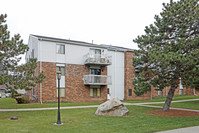 Hunter Woods Apartments in Lapeer, MI - Foto de edificio - Building Photo