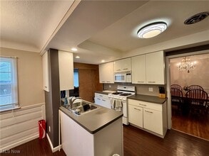 4385 Baintree Rd in University Heights, OH - Building Photo - Building Photo