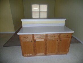 4210 SW Utterback St in Port St. Lucie, FL - Building Photo - Building Photo