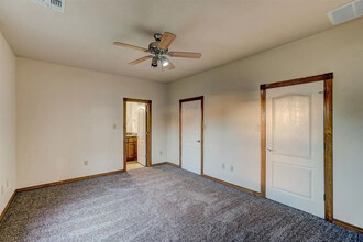 608 Shady Oak in Fletcher, OK - Building Photo - Building Photo