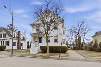 55 Pine St in Swampscott, MA - Building Photo - Building Photo