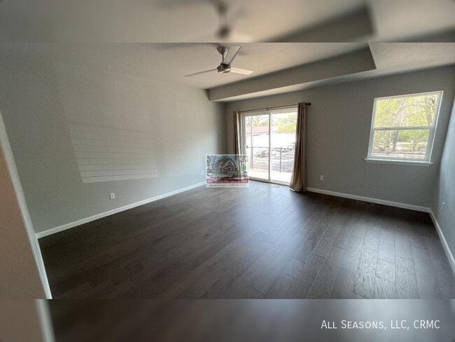 16 E St Elmo Ave in Colorado Springs, CO - Building Photo - Building Photo