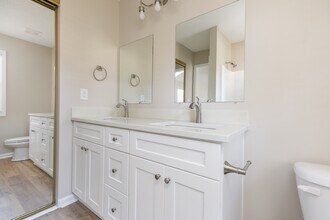 208 Mountain Creek Dr in Madison, AL - Building Photo - Building Photo