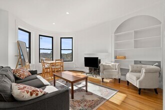133 St Botolph St in Boston, MA - Building Photo - Building Photo