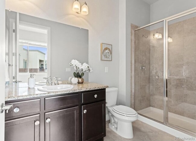 301 Inverness Dr S in Englewood, CO - Building Photo - Building Photo