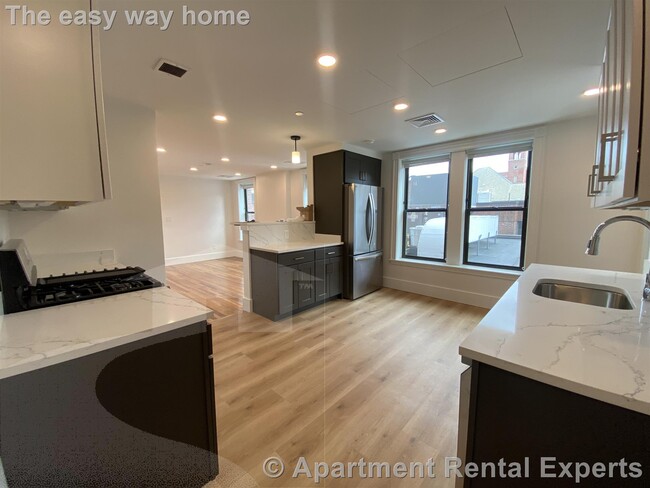434 Massachusetts Ave in Cambridge, MA - Building Photo - Building Photo
