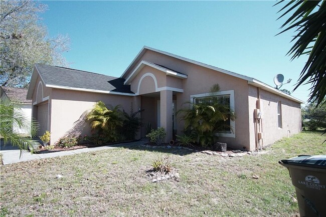 1916 Shoal Ct in Clermont, FL - Foto de edificio - Building Photo