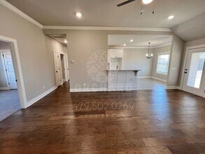 18 E Loveland Loop in Farmington, AR - Building Photo - Building Photo