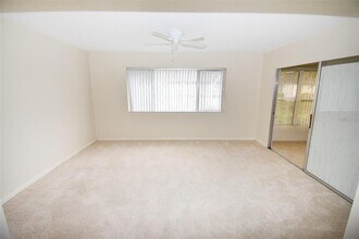 3961 Ashwood Ln in Sarasota, FL - Building Photo - Building Photo