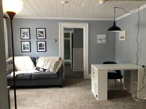 17 George St-Unit -Unit 2 in Bangor, ME - Building Photo - Building Photo