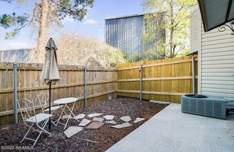 120 Judice Meadows Ln in Lafayette, LA - Building Photo - Building Photo