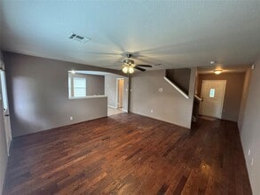 3200 Crownover St in Austin, TX - Building Photo - Building Photo