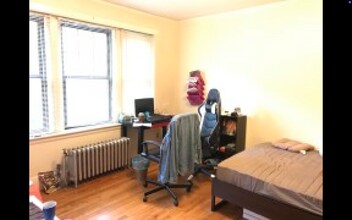 339 Pleasant St, Unit #A1-9 in Malden, MA - Building Photo - Building Photo