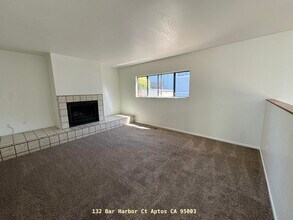 132 Bar Harbor Ct in Aptos, CA - Building Photo - Building Photo