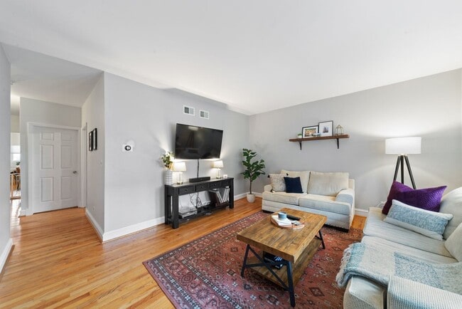 1013 N Paulina St in Chicago, IL - Building Photo - Building Photo