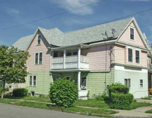 32 Fuller in Buffalo, NY - Building Photo