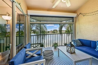 13060 Amberley Ct in Bonita Springs, FL - Building Photo - Building Photo