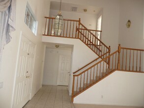 1824 Mark Mead Ln in Modesto, CA - Building Photo - Building Photo