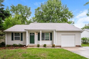 7719 Mallen Dr in Charlotte, NC - Building Photo